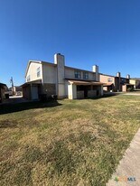 1813 Cedarhill Dr in Killeen, TX - Building Photo