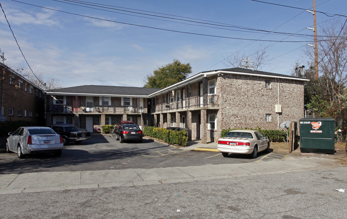 1800 Iris St in North Charleston, SC - Building Photo