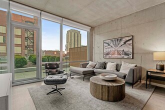 1443 S State St in Chicago, IL - Building Photo - Building Photo