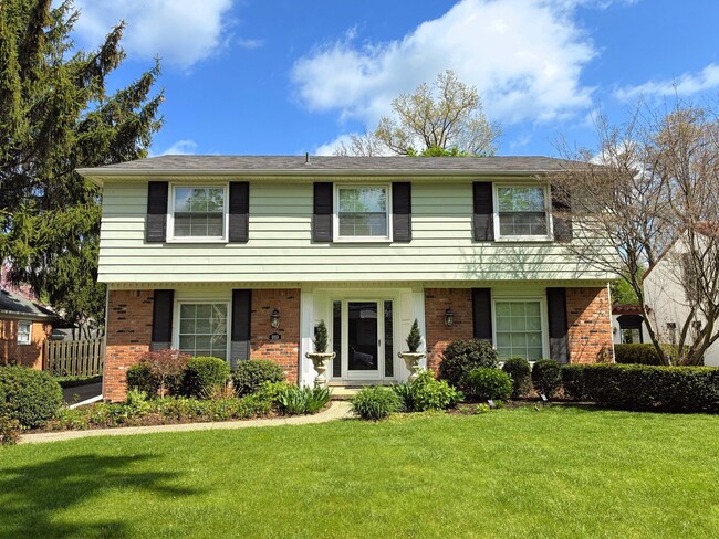 property at 669 Mohegan St