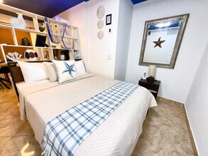 330 Grant St in Hollywood, FL - Building Photo - Building Photo