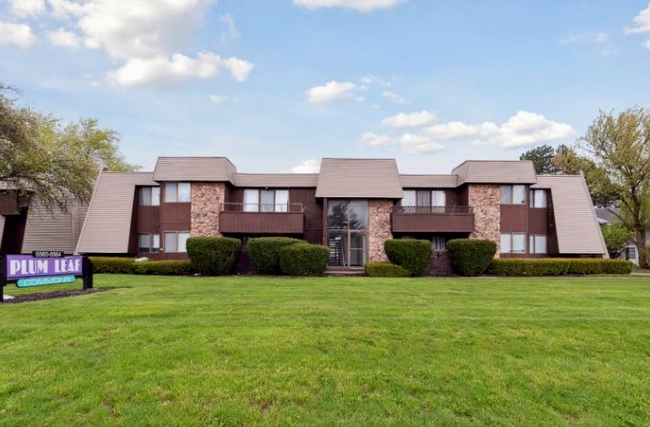 property at 5560 Heatherdowns Blvd