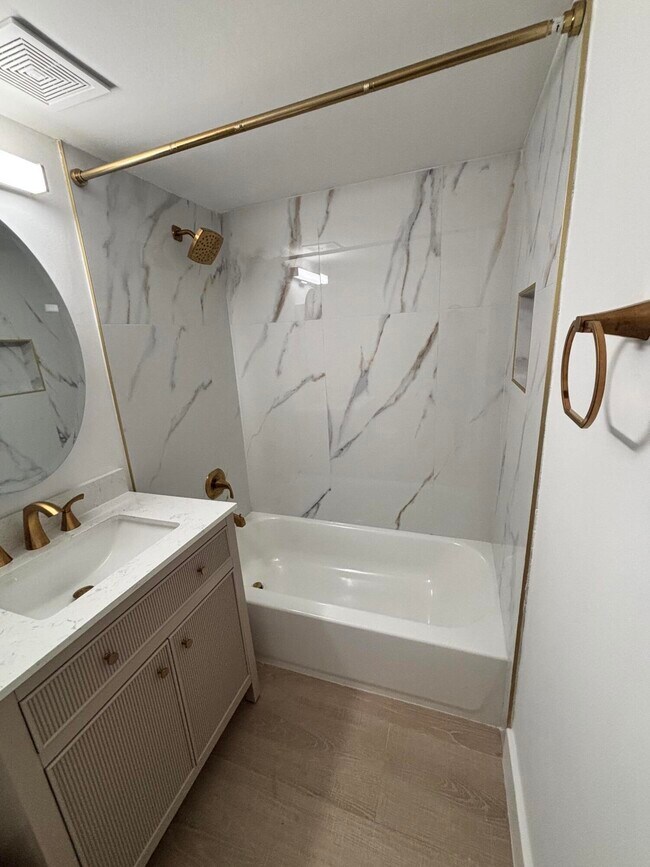 property at 924 SE 2nd St