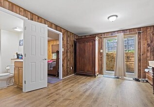 15202 Bernita Dr in Philadelphia, PA - Foto de edificio - Building Photo