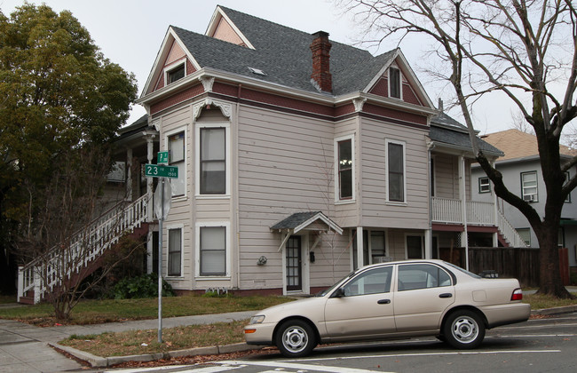 2229 P St in Sacramento, CA - Building Photo - Building Photo