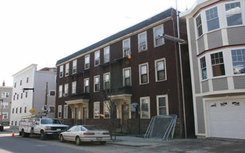 489-493 E 3rd St in South Boston, MA - Building Photo - Building Photo