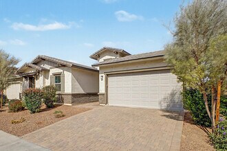 13103 N 174th Dr in Surprise, AZ - Building Photo - Building Photo