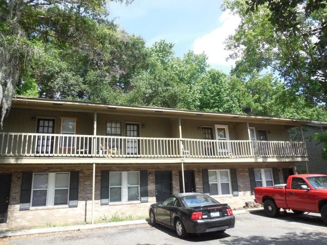 286 Fleming Rd, Unit C