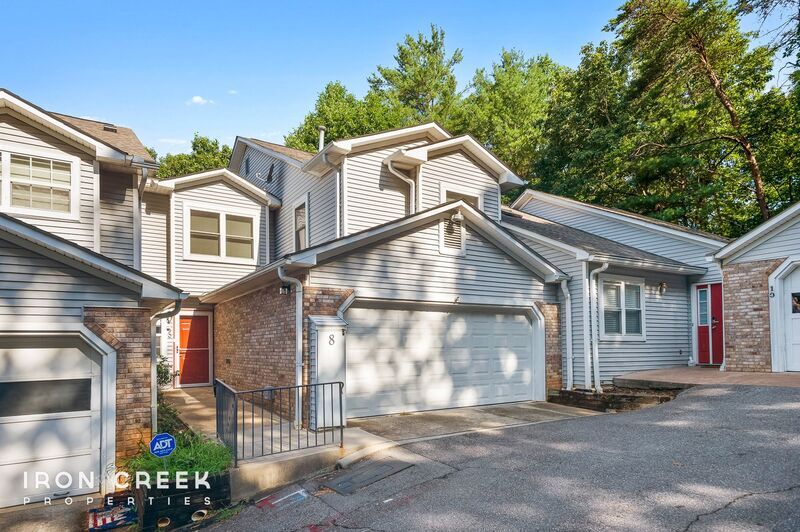 8 Briar Knoll Ct in Asheville, NC - Building Photo