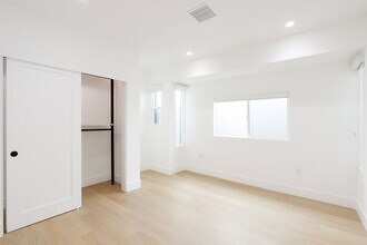 1307 Maltman Ave in Los Angeles, CA - Building Photo - Building Photo
