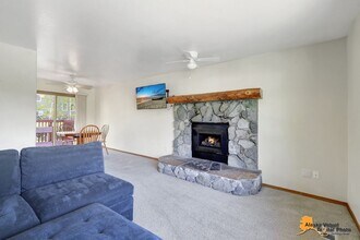 6541 Bridget Cir in Anchorage, AK - Building Photo - Building Photo