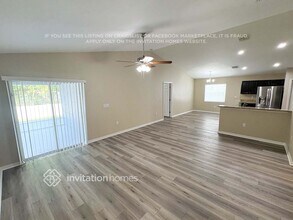 5120 33rd Ave E in Palmetto, FL - Foto de edificio - Building Photo