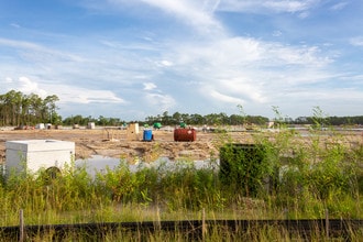 Legacy Gateway Apartments in Ft. Myers, FL - Foto de edificio - Building Photo