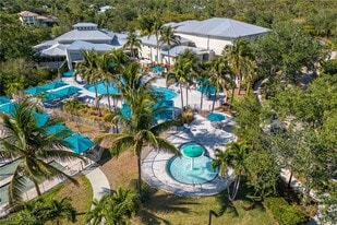 20930 Island Sound Cir in Estero, FL - Building Photo