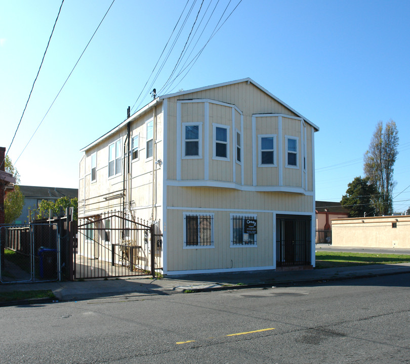 506 Barrett Ave in Richmond, CA - Building Photo