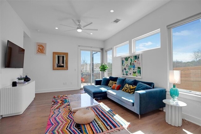 4020 Valley View Rd, Unit A in Austin, TX - Building Photo - Building Photo