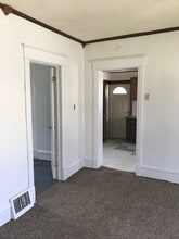 520 Adams St in Waterloo, IA - Building Photo - Building Photo