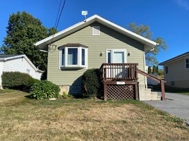 129 Hawthorne St in Johnstown, PA - Building Photo