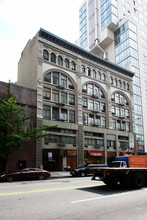 155 E 23rd in New York, NY - Foto de edificio - Building Photo