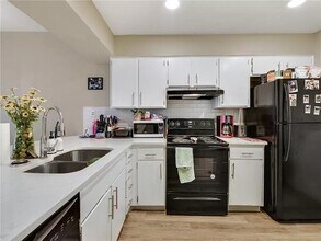 5313 Indio Dr in Austin, TX - Building Photo - Building Photo