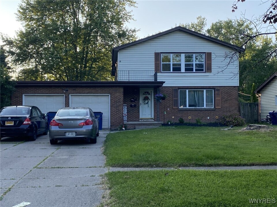 52 Acacia Dr in Buffalo, NY - Building Photo