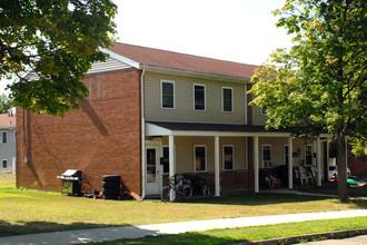 Kimberly Circle in Olyphant, PA - Building Photo - Building Photo