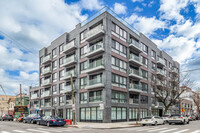 River Bridge Tower in Long Island City, NY - Foto de edificio - Primary Photo