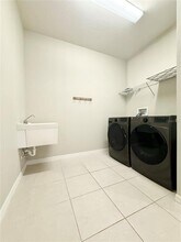 10843 Rolling Moss Rd in Tampa, FL - Building Photo - Building Photo