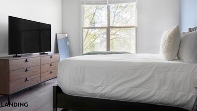 49 Boulevard SE, Unit F-650 in Atlanta, GA - Foto de edificio - Building Photo