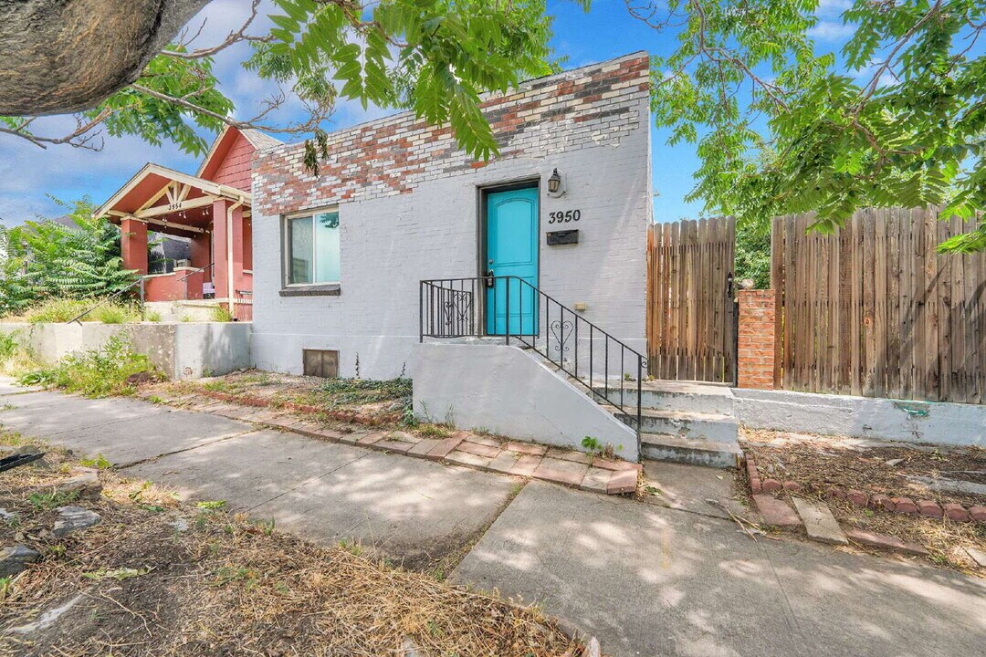 3950 N Pecos St in Denver, CO - Building Photo