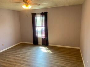 822 Highland Hill Ct in St. Peters, MO - Building Photo - Building Photo