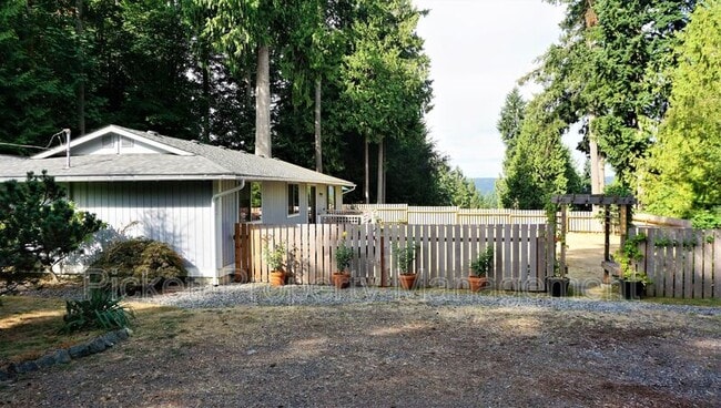 property at 19153 12th Ave NE