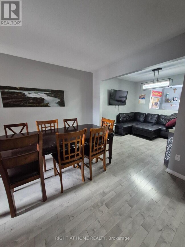 85 Margrave Ave in Ottawa, ON - Building Photo - Building Photo