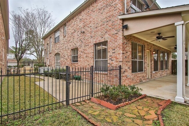 3126 Monet Dr