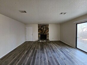 410 Deborah Ln in Pensacola, FL - Building Photo - Building Photo