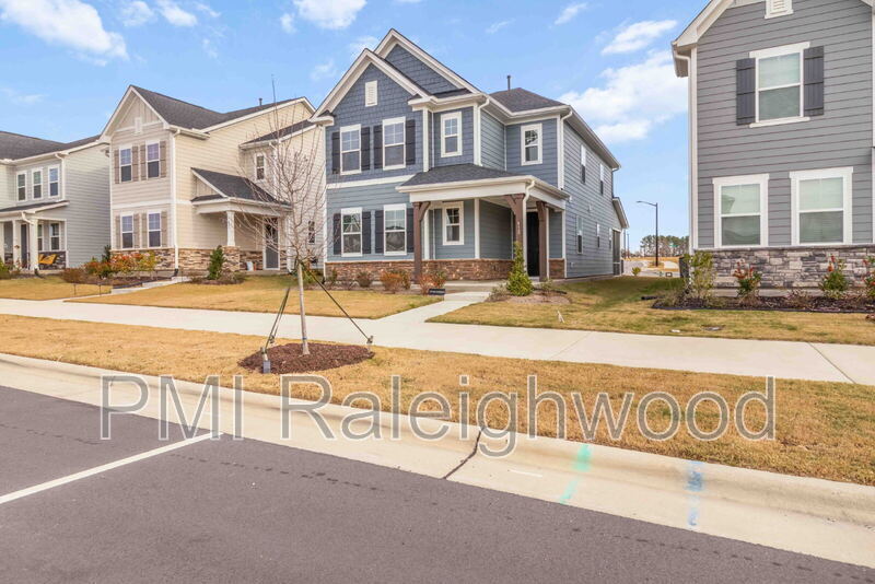 413 Canyon Spring Trl in Wake Forest, NC - Building Photo