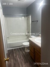 126 S Curtis St-Unit -B in Brush, CO - Foto de edificio - Building Photo