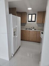 5 Olive Dr in Hialeah, FL - Building Photo - Building Photo
