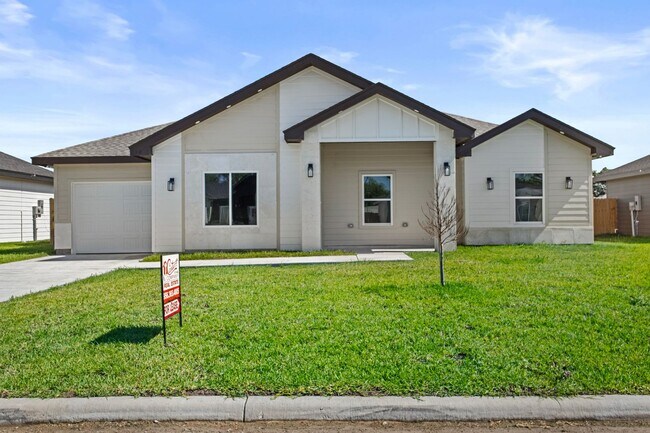 310 Drift St in La Feria, TX - Building Photo - Building Photo