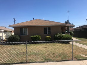 3466 Mayfair Dr S in Fresno, CA - Building Photo - Building Photo