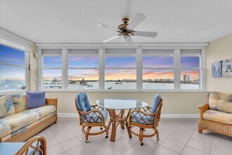 1868 Shore Dr S, Unit 601 in South Pasadena, FL - Building Photo - Building Photo