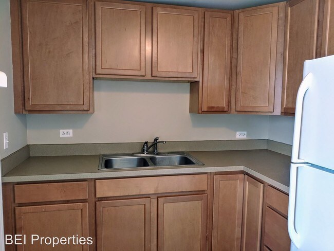 141 S Batavia Ave in Batavia, IL - Building Photo - Building Photo