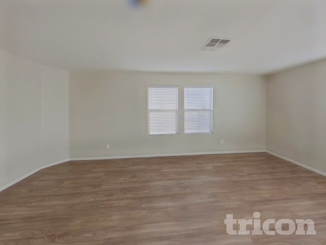 39989 W Catherine Dr in Maricopa, AZ - Foto de edificio - Building Photo