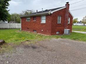 913 Fox St in Findlay, OH - Building Photo - Building Photo