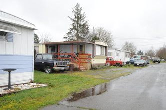 Moore Mobile Home Park in Tacoma, WA - Building Photo - Building Photo