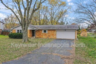 28 Parkwood Dr in Brownsburg, IN - Building Photo - Building Photo