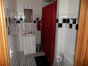 2619 N Hampden Ct, Unit Second in Chicago, IL - Foto de edificio - Building Photo