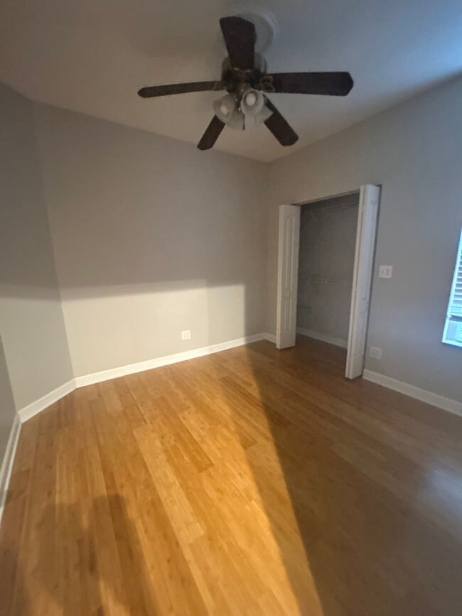 property at 2915 N Lawndale Ave