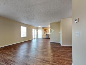 427 Kreider Dr in Fairborn, OH - Building Photo - Building Photo