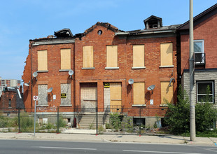 403 King St E in Hamilton, ON - Building Photo - Building Photo